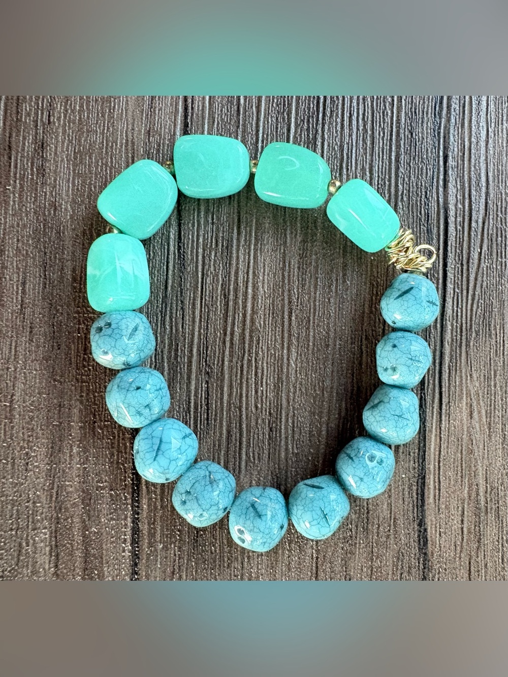 Minty 2-toned Turquoise medium Nugs Stretch Bracelet